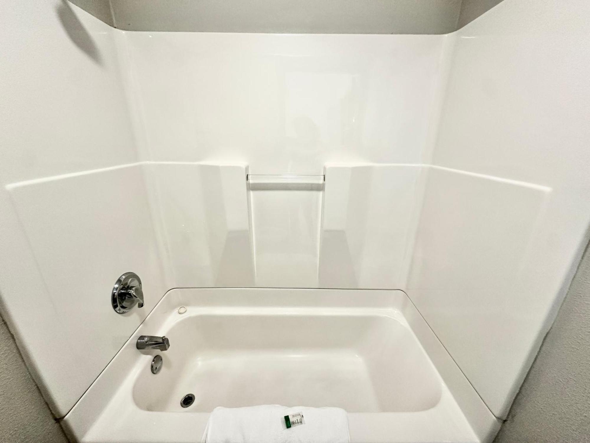 Fergus Inn Fergus Falls Екстер'єр фото
